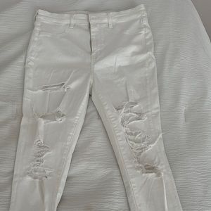 AMERICAN EAGLE NEXT LEVEL STRETCH SKINNY JEANS